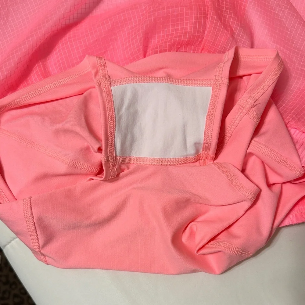 Alo Yoga Women's Game Time Neon Pink Bubblegum Shorts - Picture 9 of 12